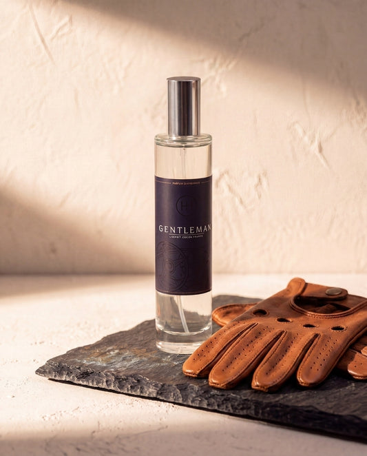 Spray d'ambiance Gentleman Circuit — gants de conduite cognac
